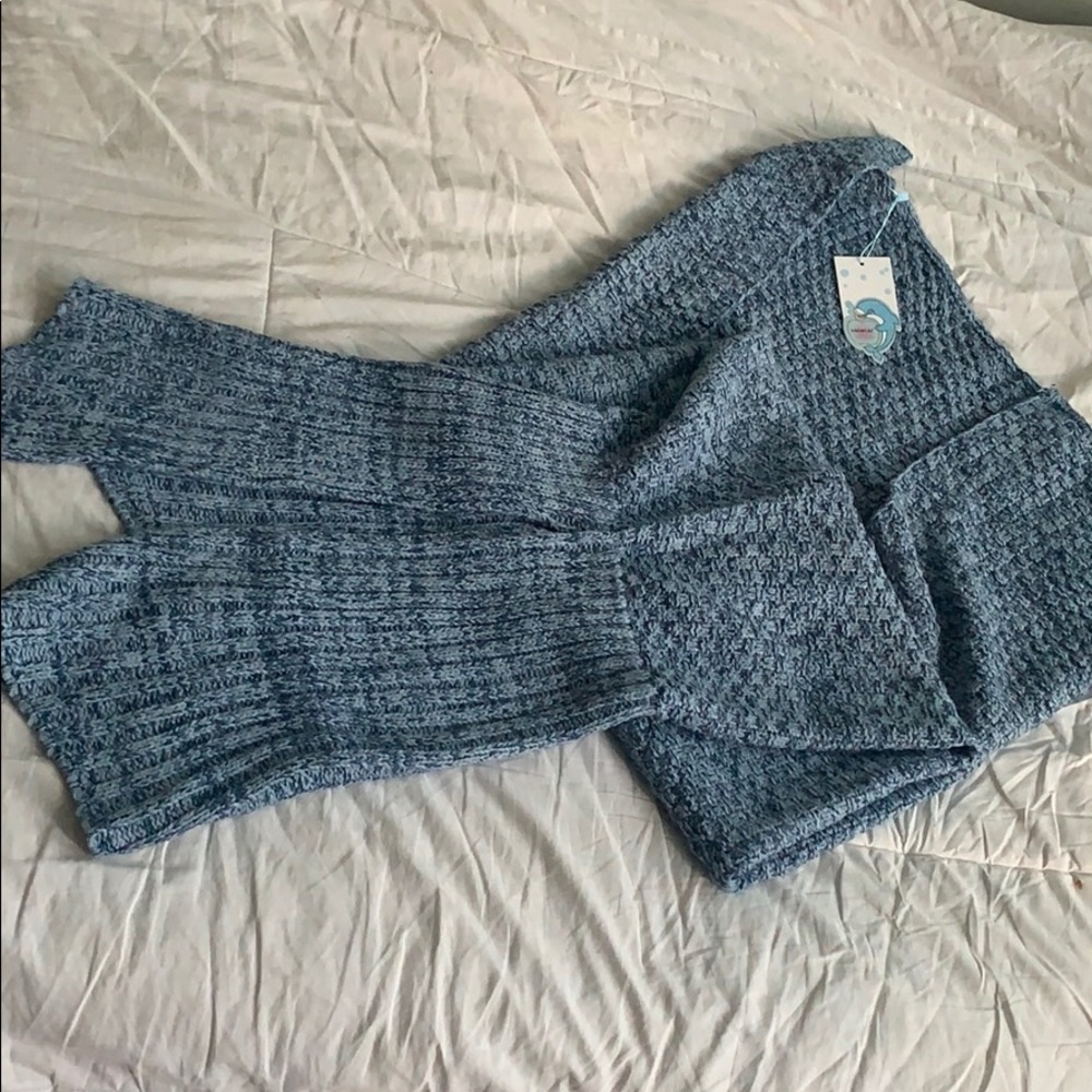Laghcat mermaid tail throw blanket 🌊